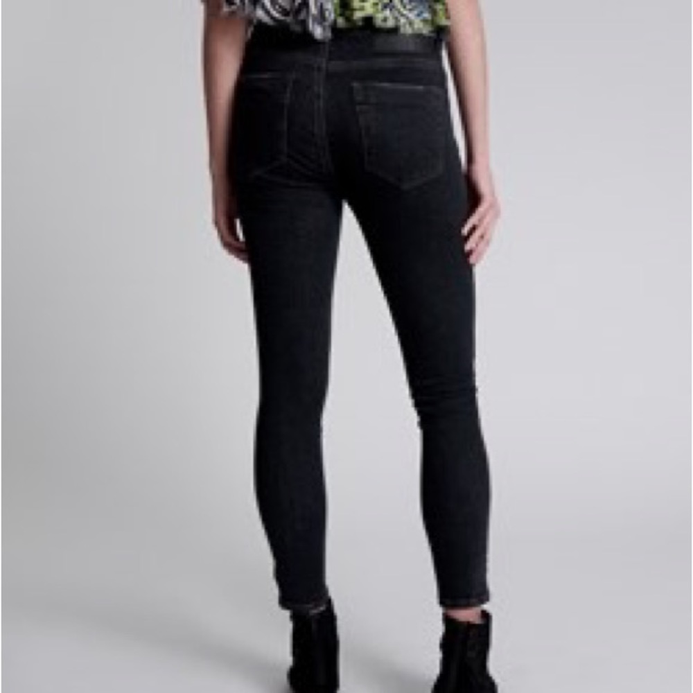 One teaspoon low rise freebird II jeans